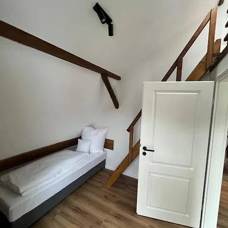 Hofgut 12 *